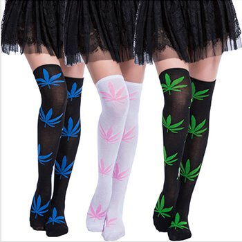Custom LOGO women knee high socks