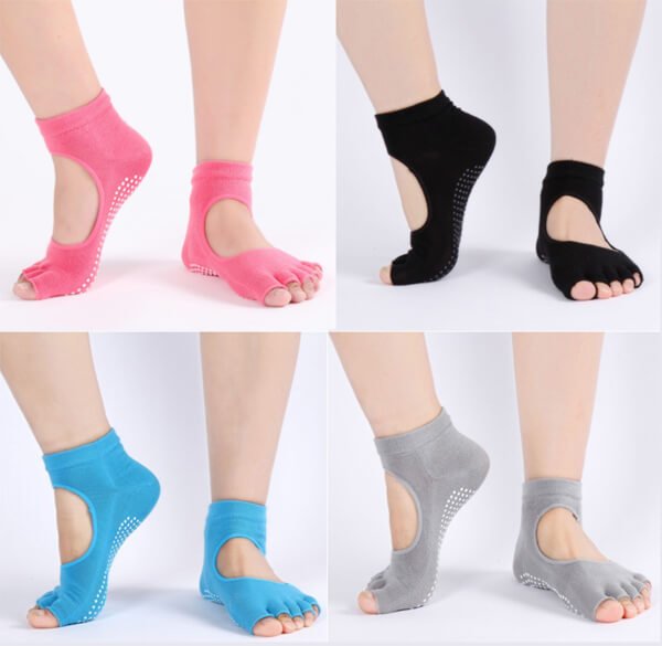 Hot Sale Women Anti-Slip Yoga Socks Fingers Fitness Pilates Socks Gym -  China Yoga Socks and Yoga Socks Wholesale price